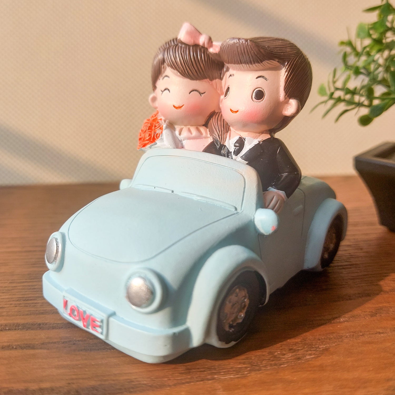Cute Couples Showpieces