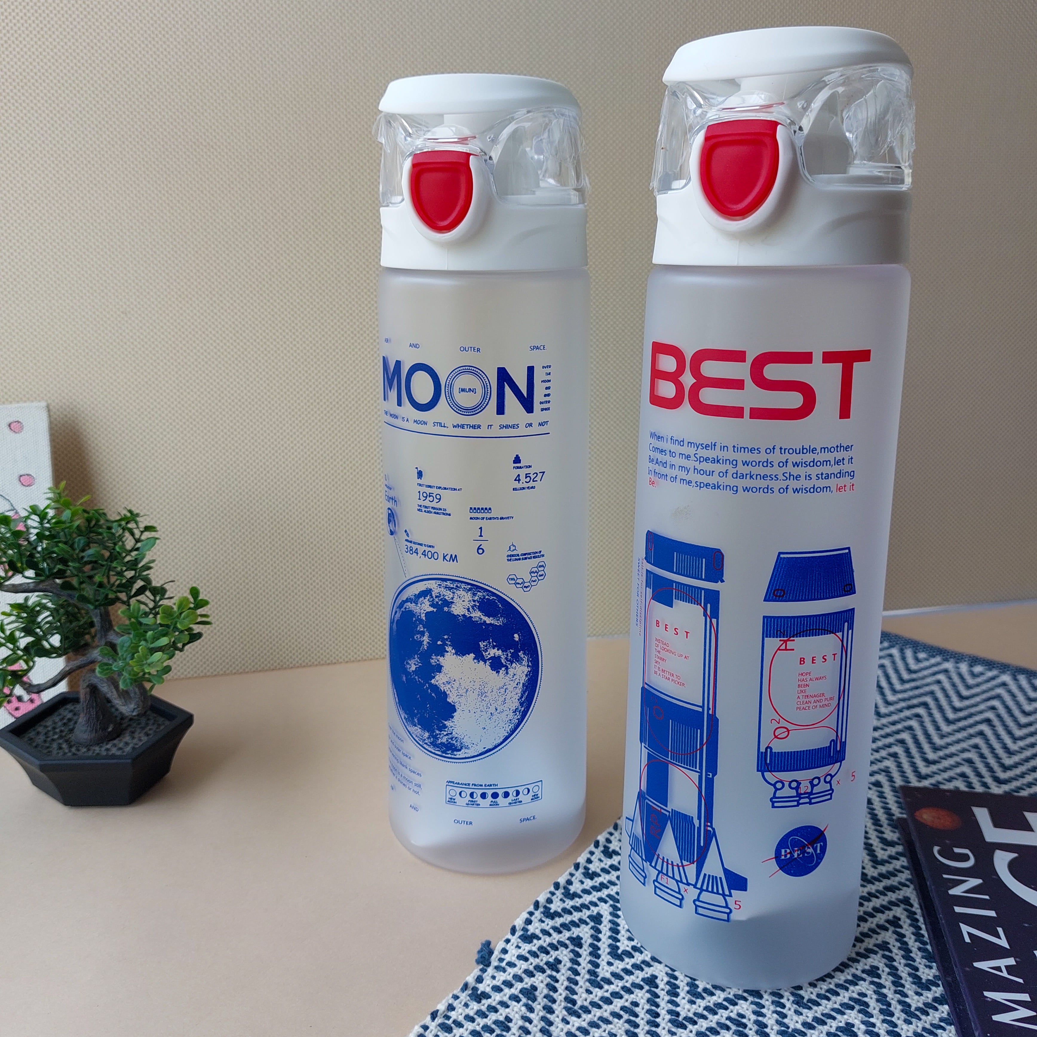 Space Cosmos Bottles 900ml