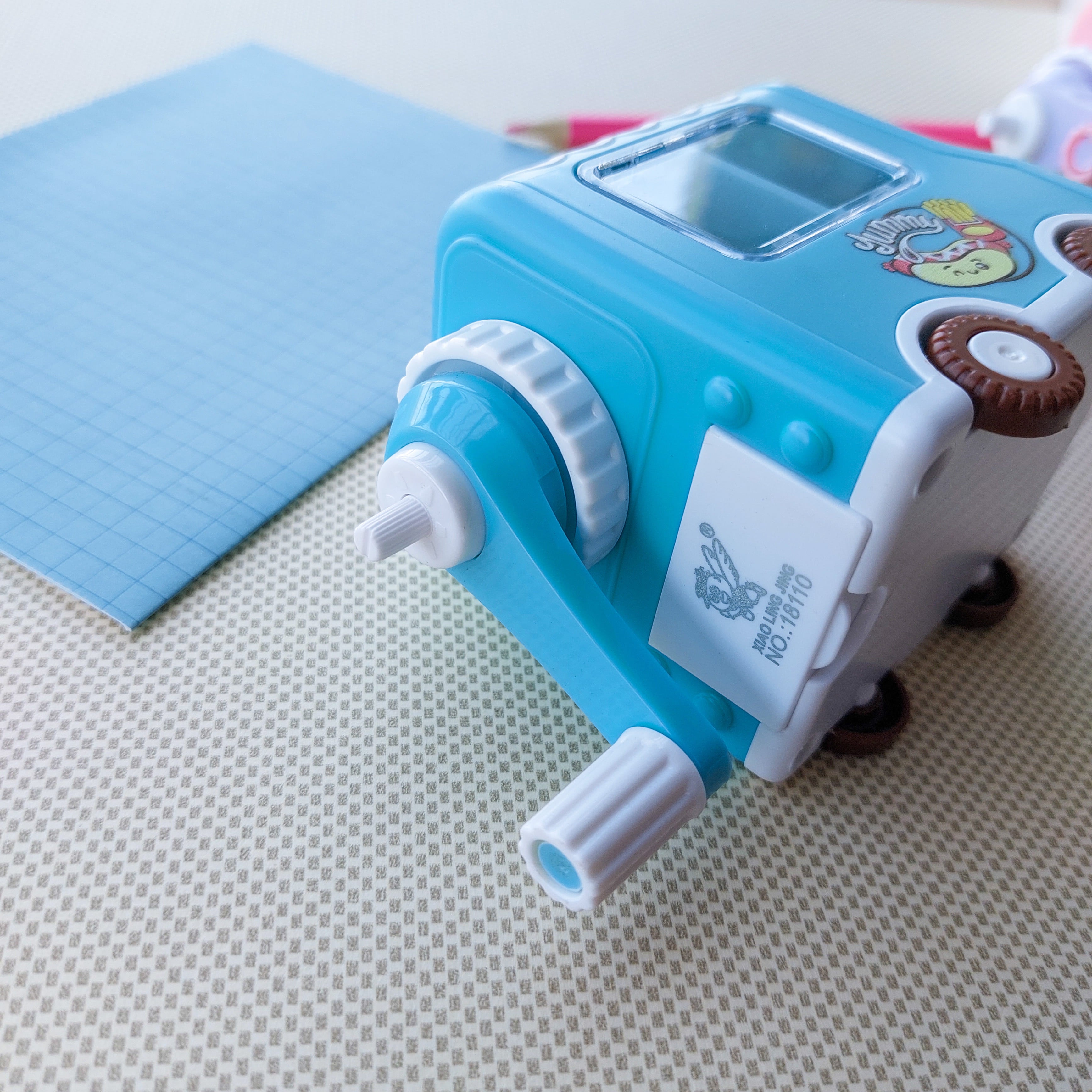 Bus Manual Sharpeners