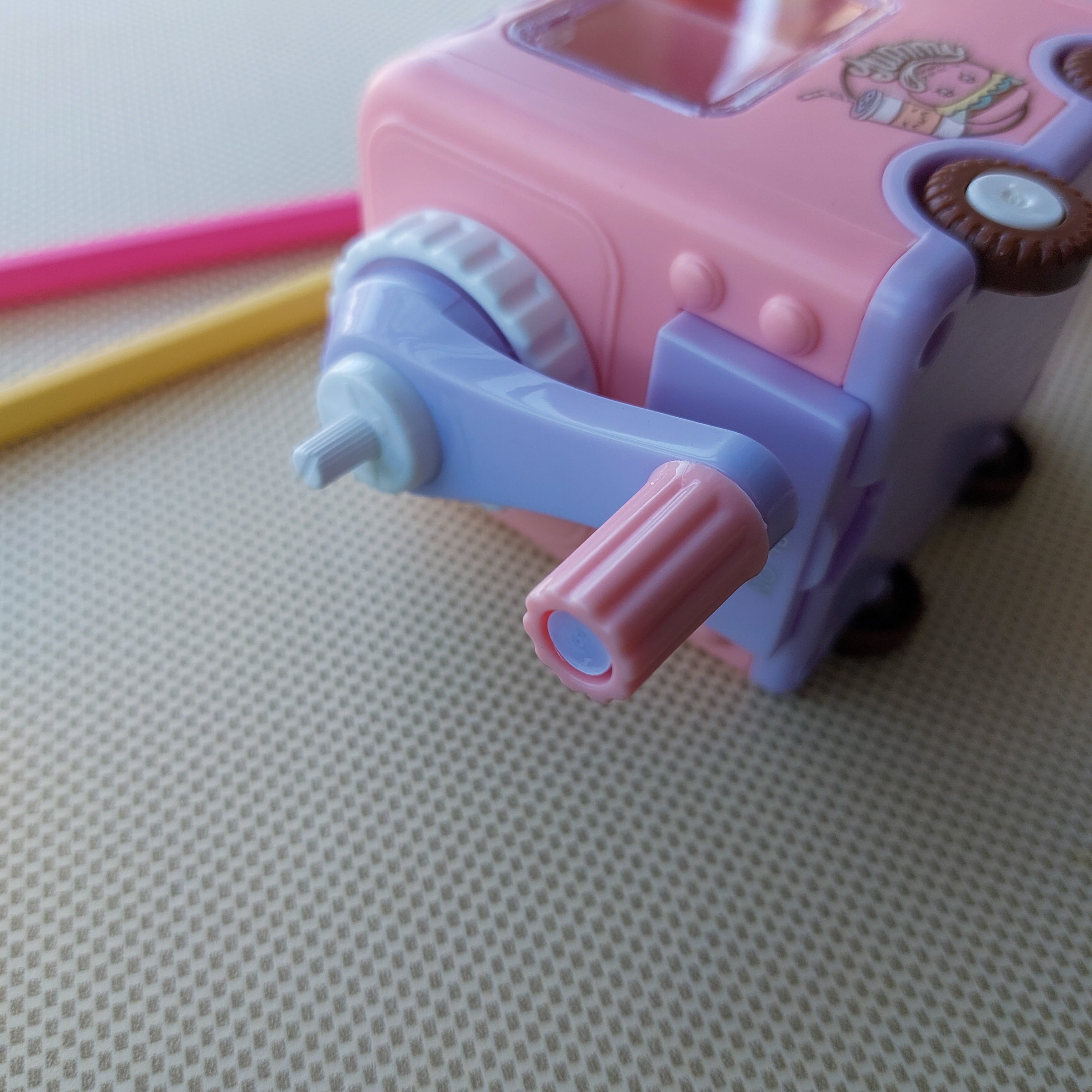 Bus Manual Sharpeners