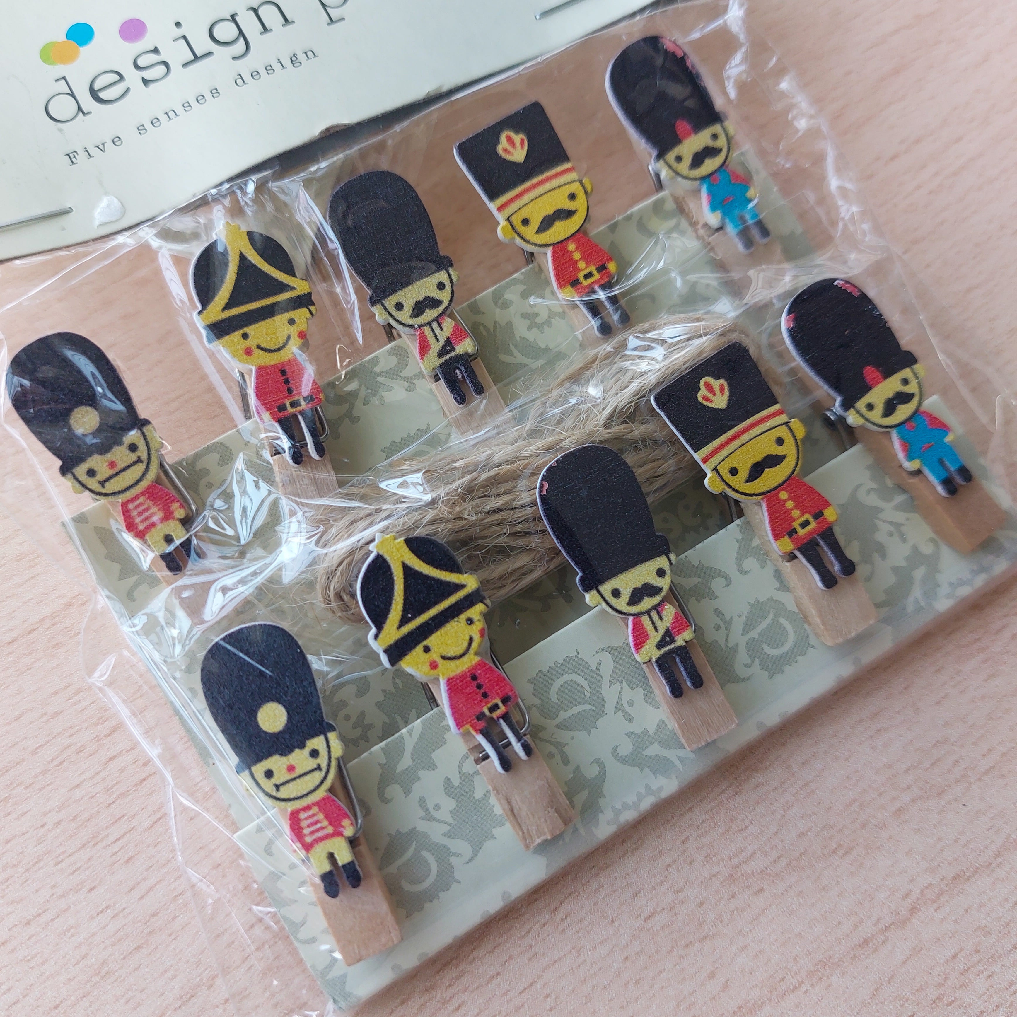 Design Pub Wooden Clips 10pc Set