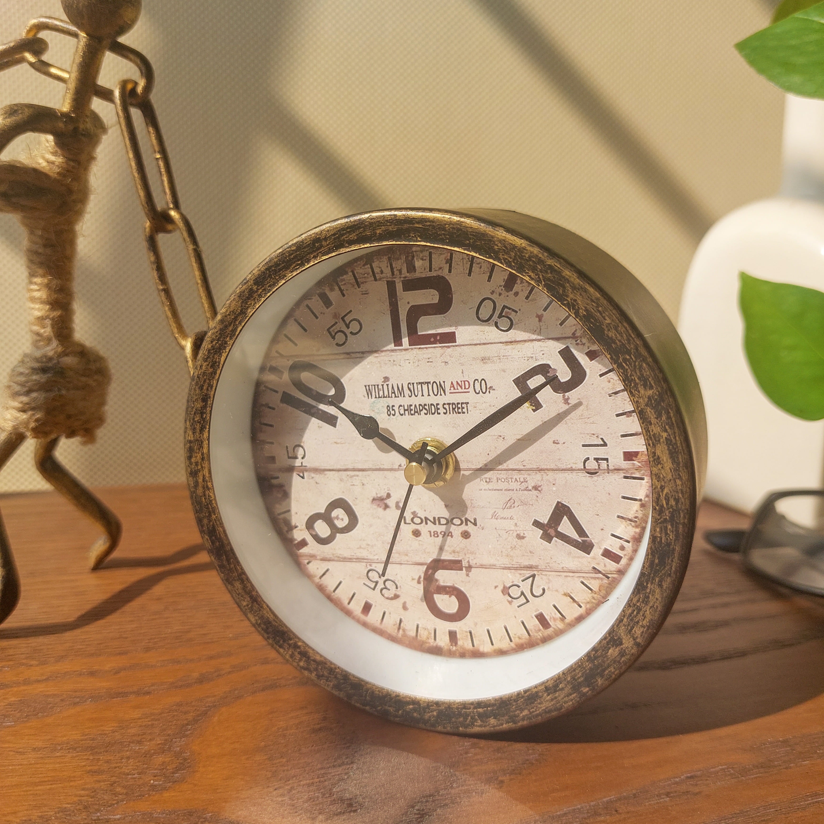 Designer Metal Table Clock
