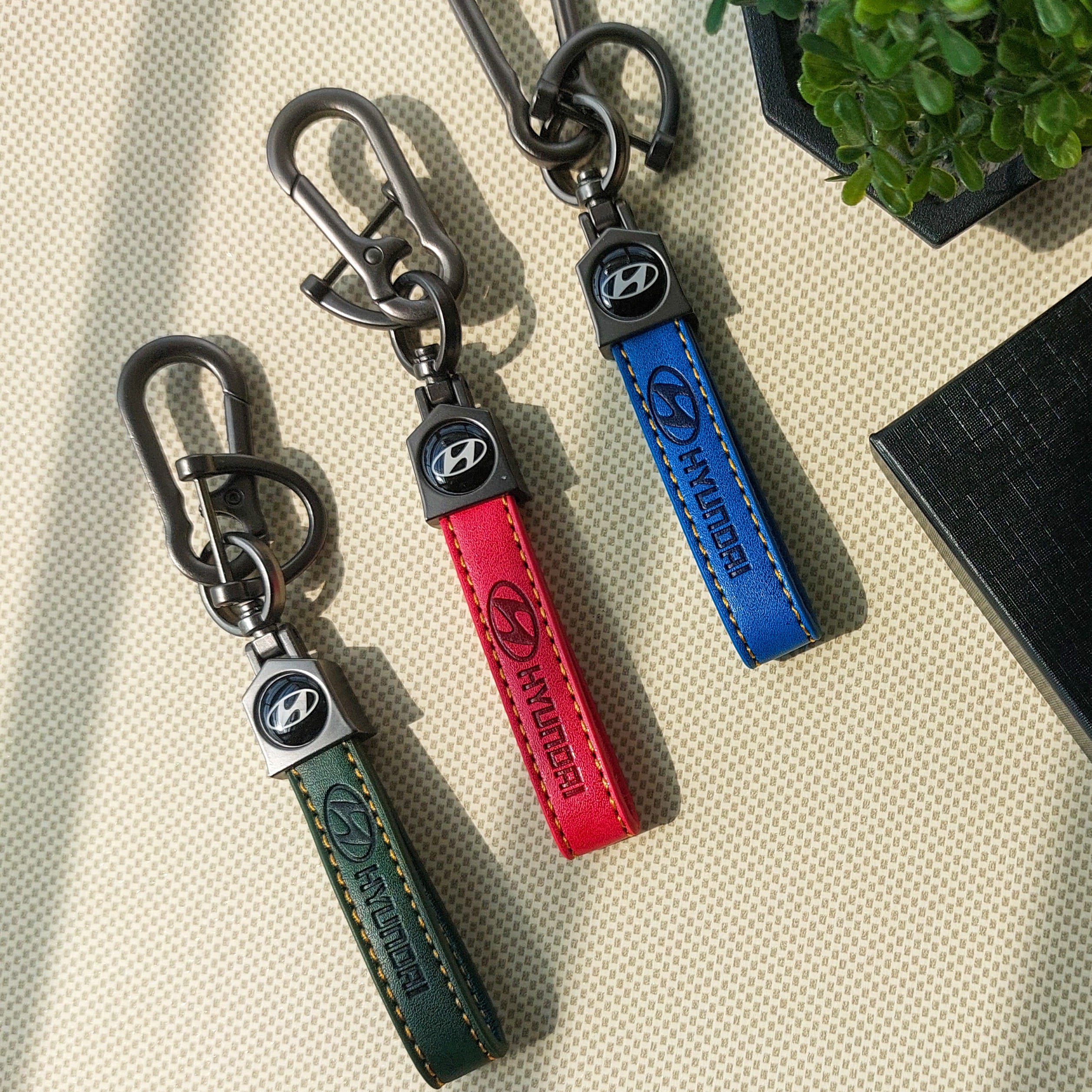 Hyundai Car Logo Leather Keychains