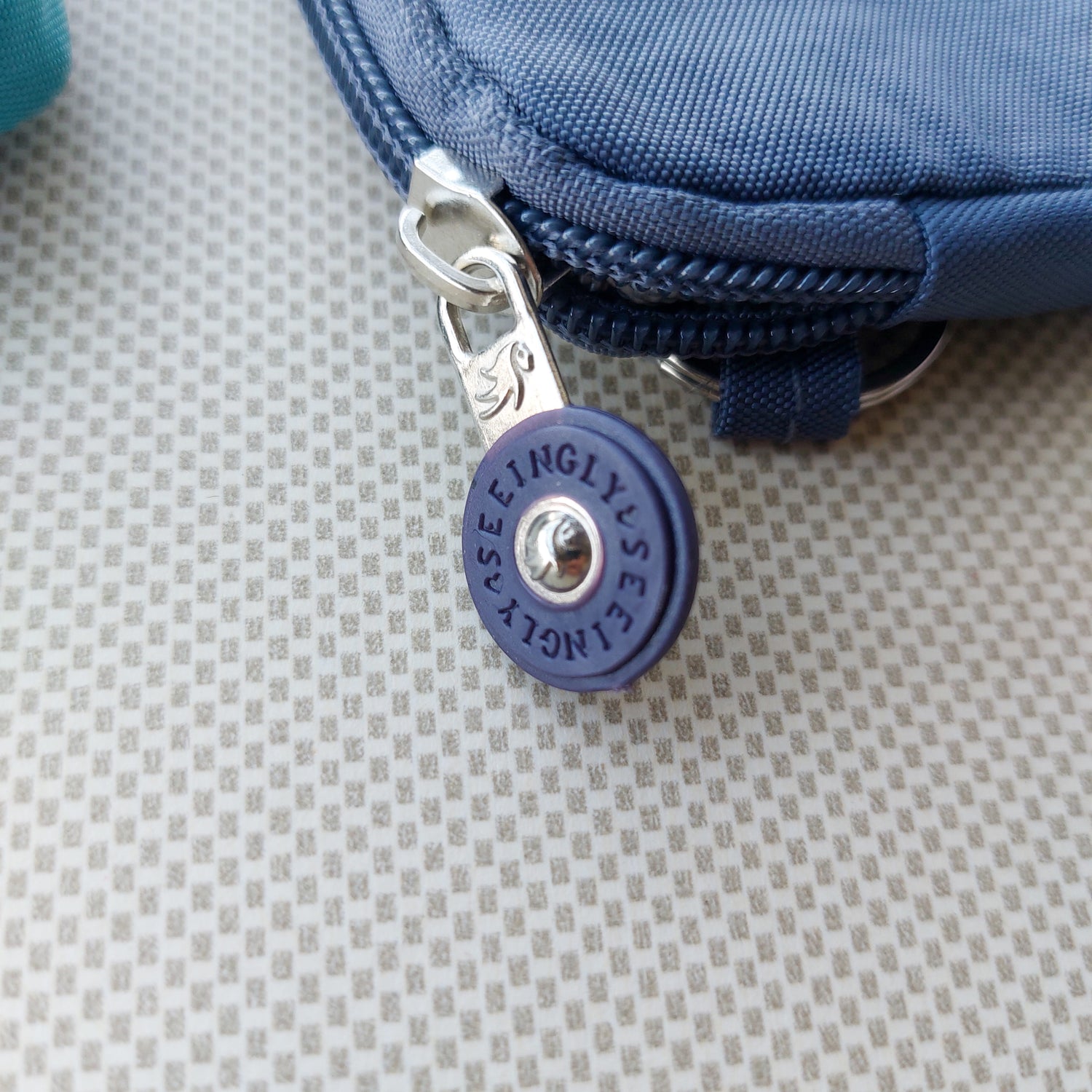Seeingly Pouches Green and Blue 1 Zip