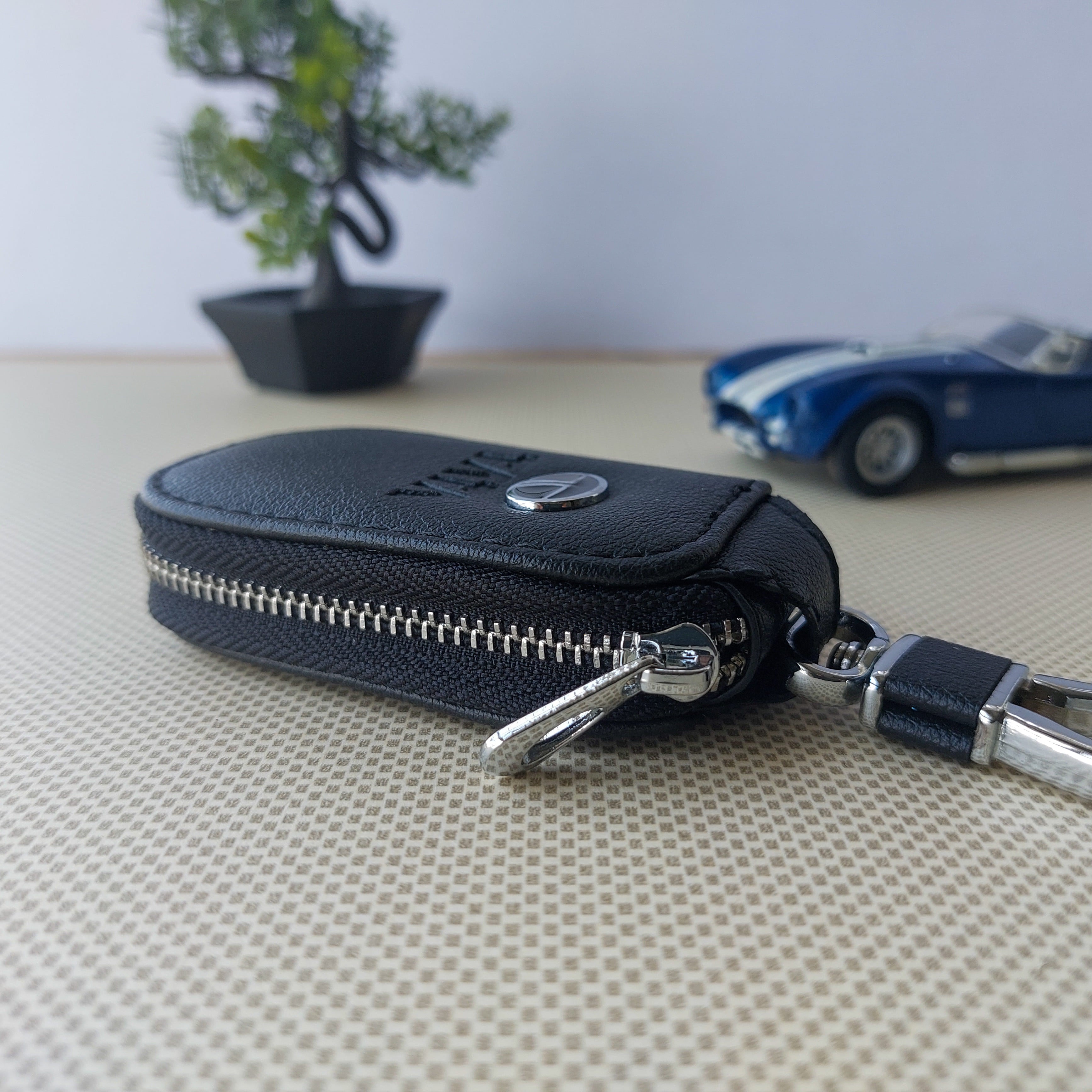 Premium Car Logo Keychains With Pouch