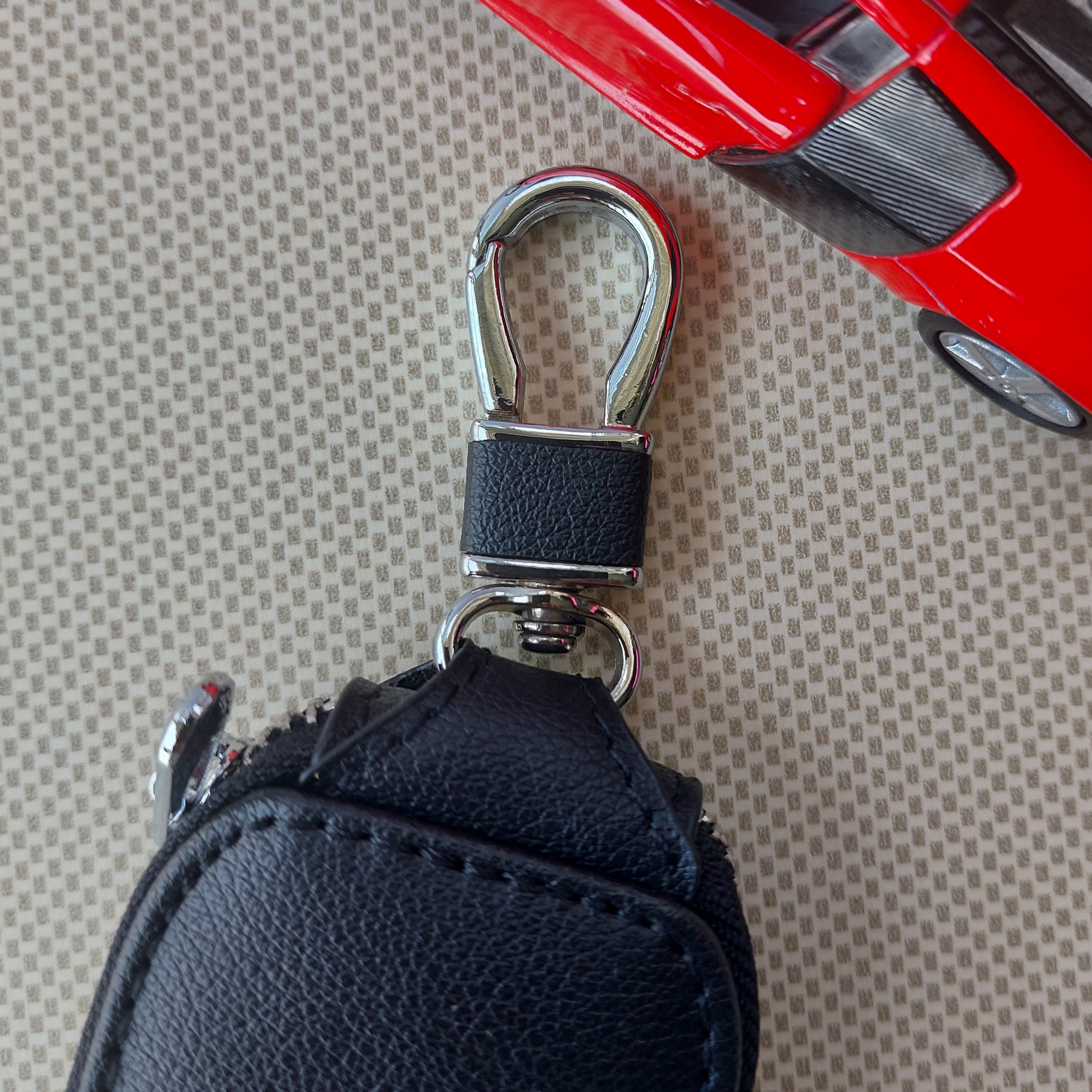 Premium Car Logo Keychains With Pouch