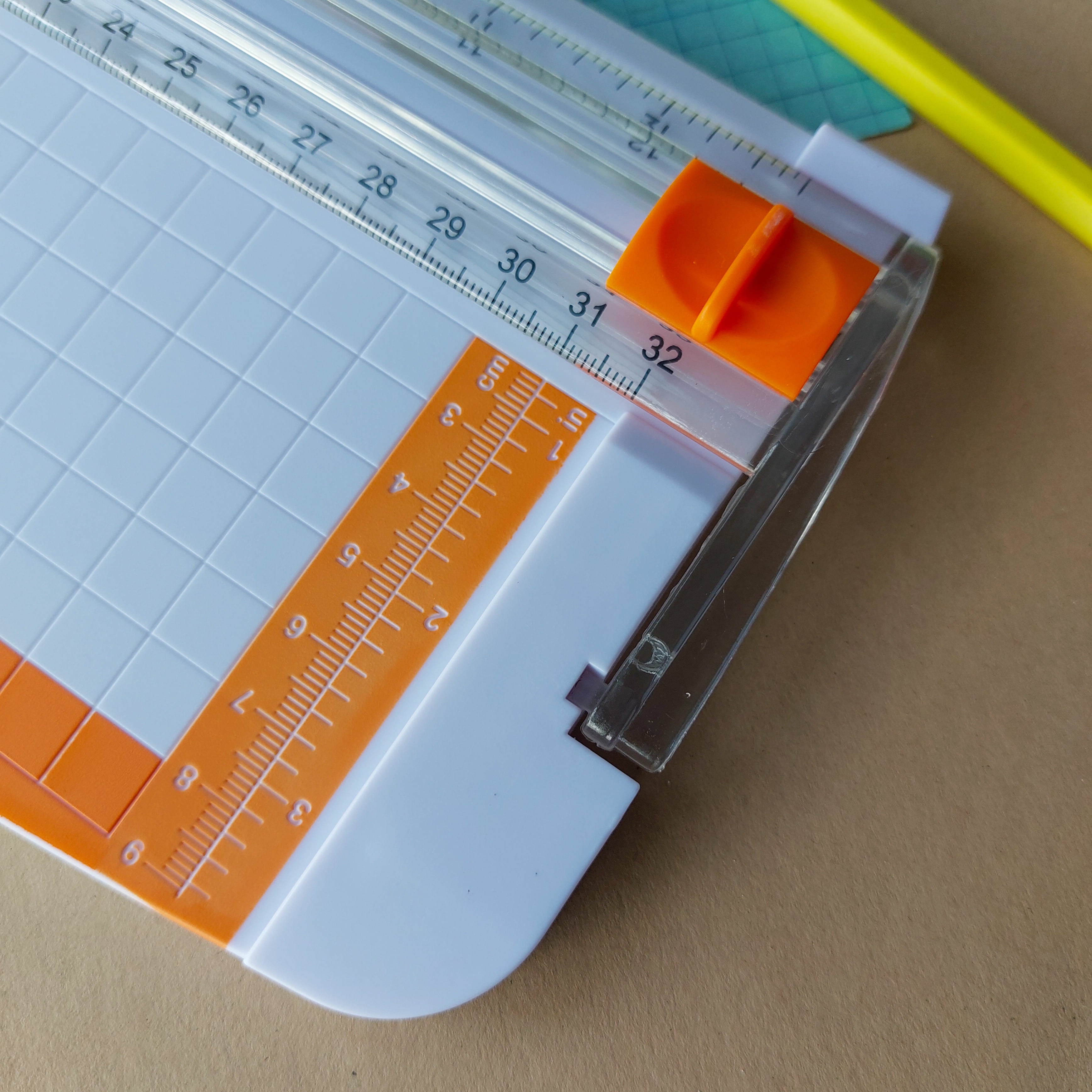 Paper Trimmers 3"x 12" Orange