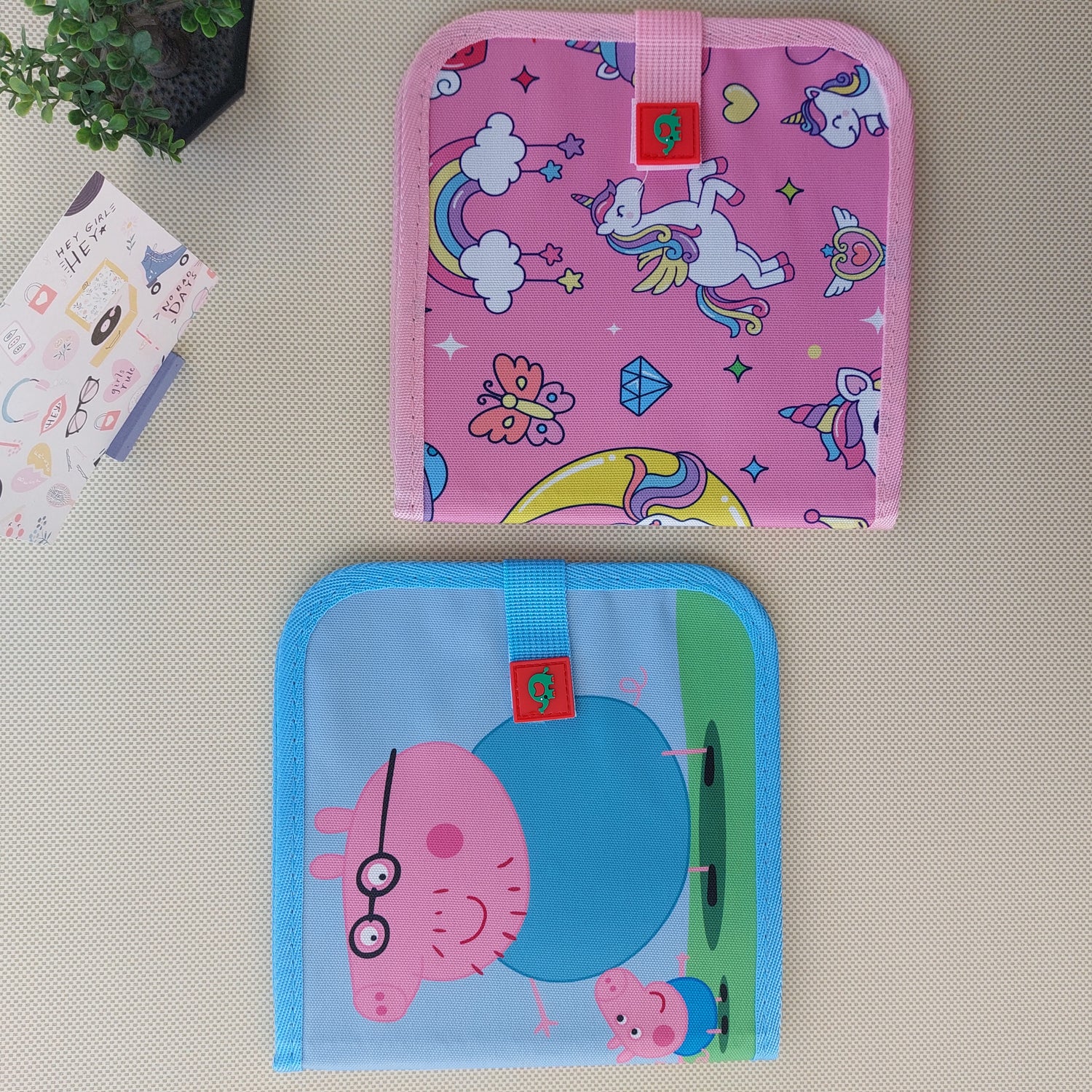 Portable Coloring Books 6 pages