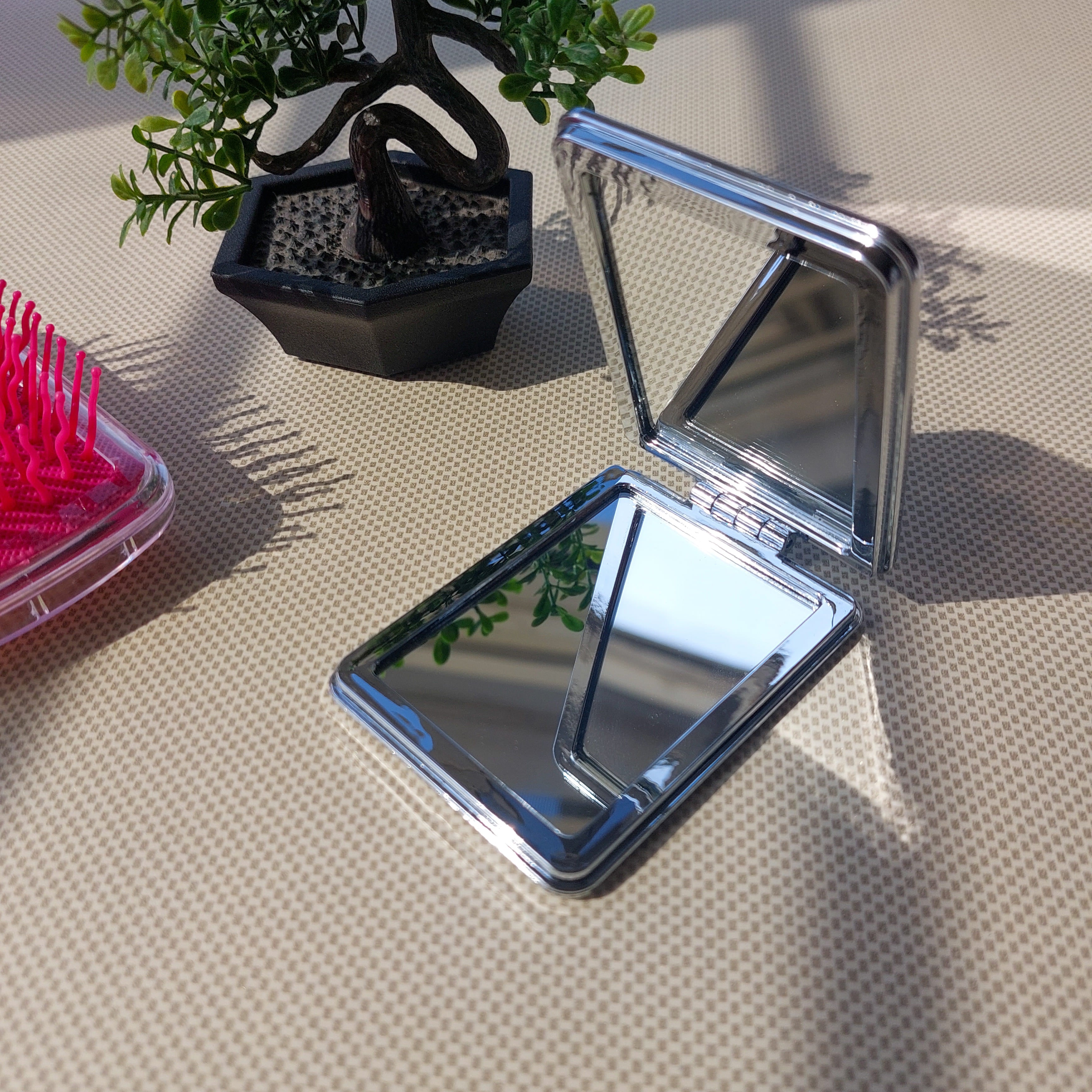 Designer Girls Mirrors With Water