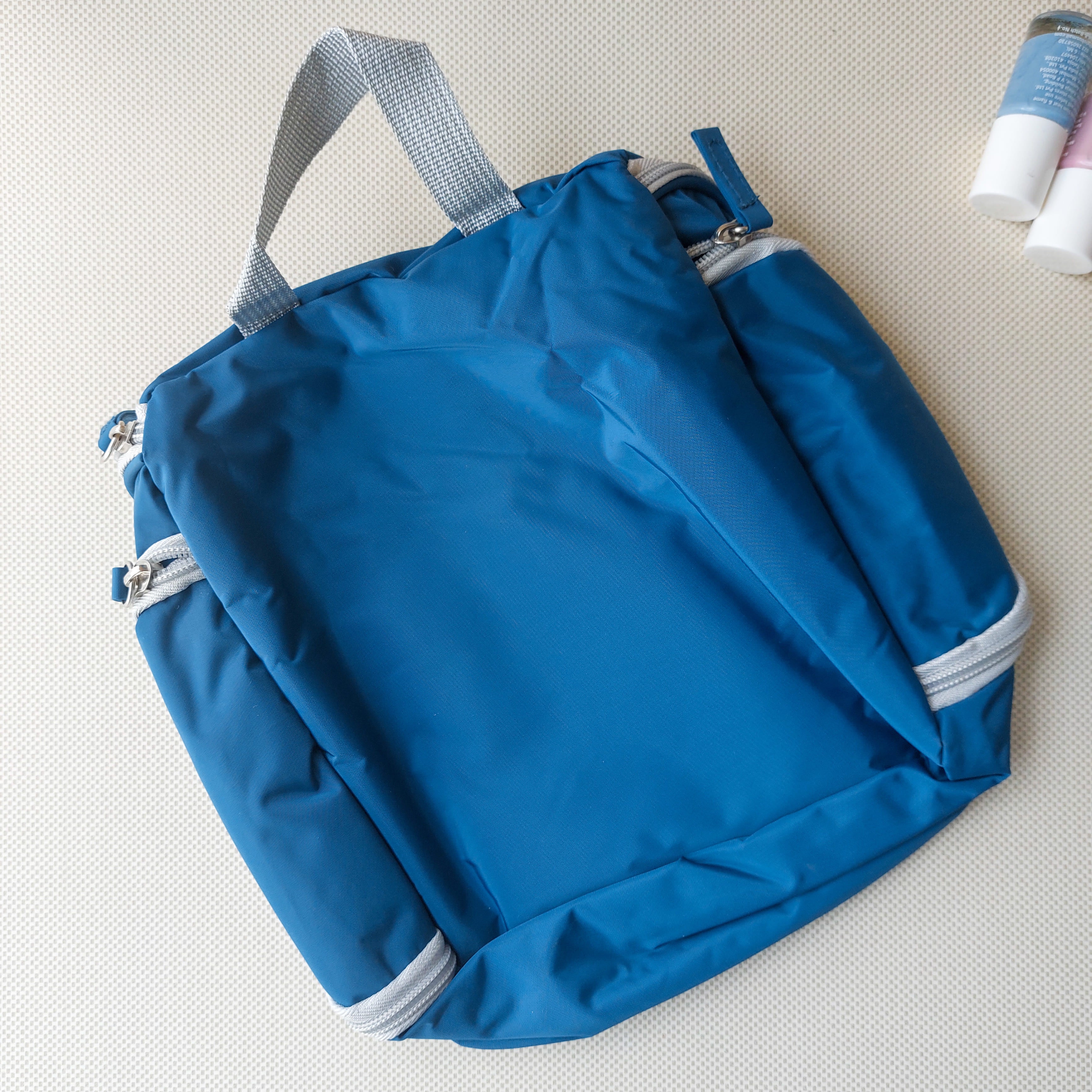Traveling Cosmetic Kits