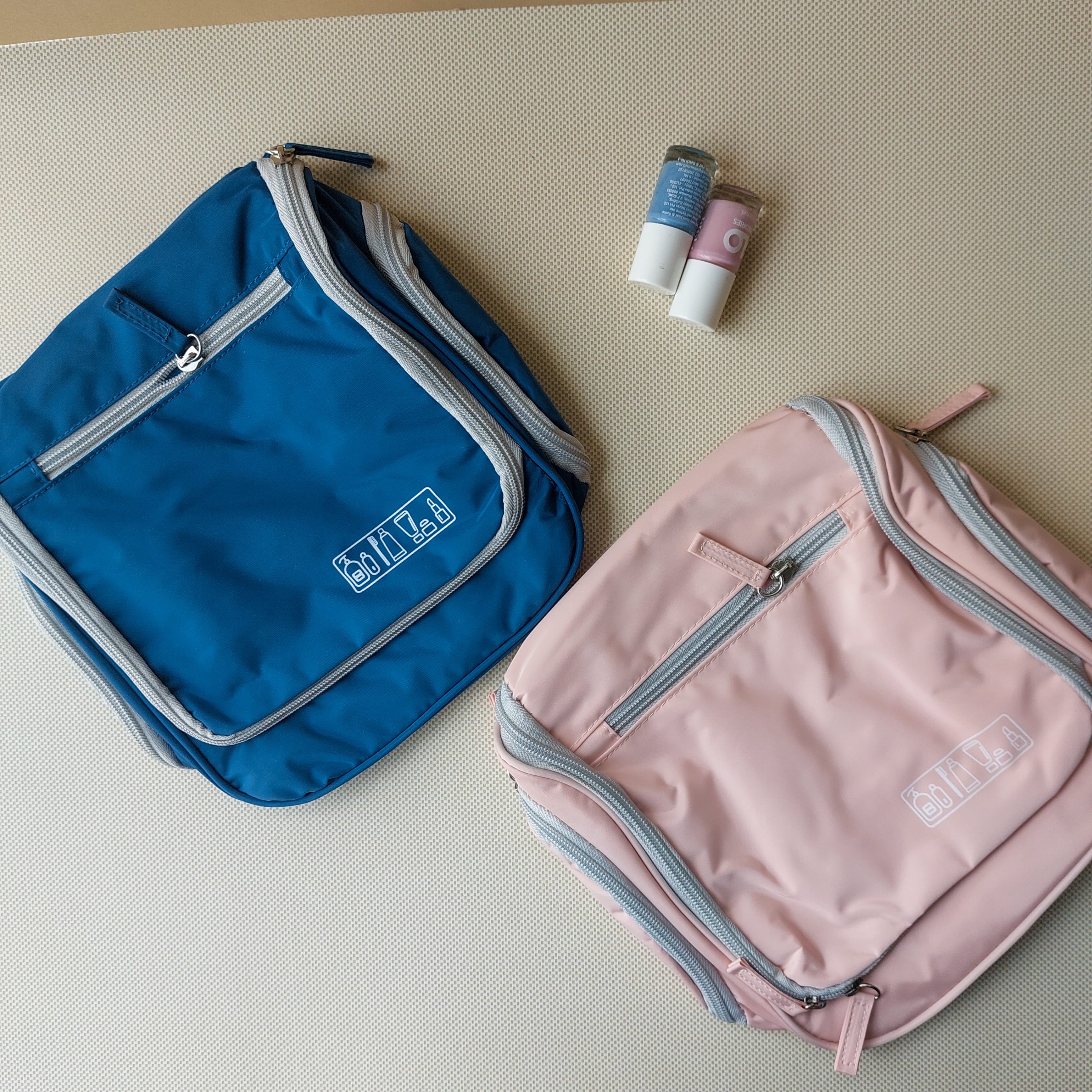 Traveling Cosmetic Kits