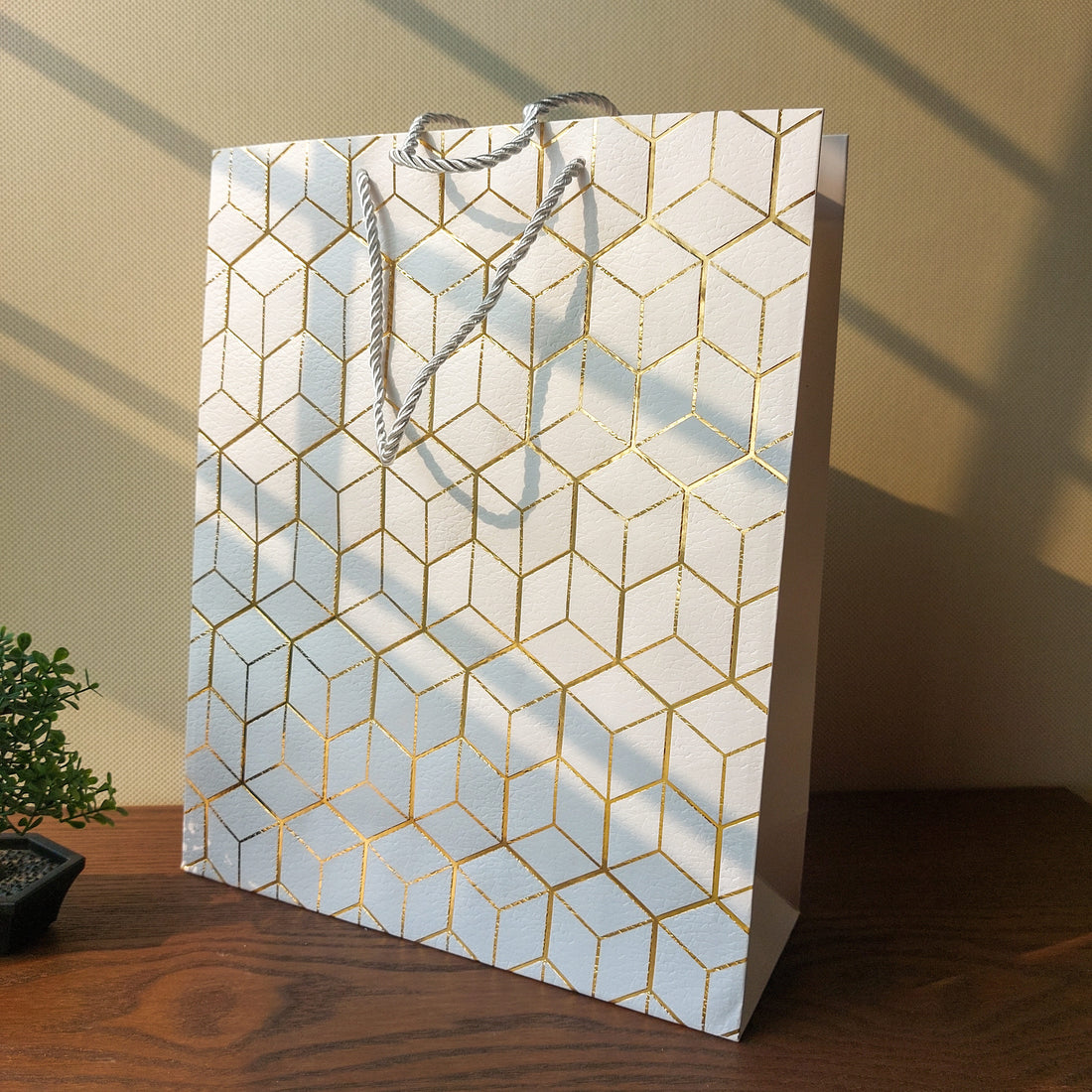 Designer Gift Bags 4pc Set 10x12