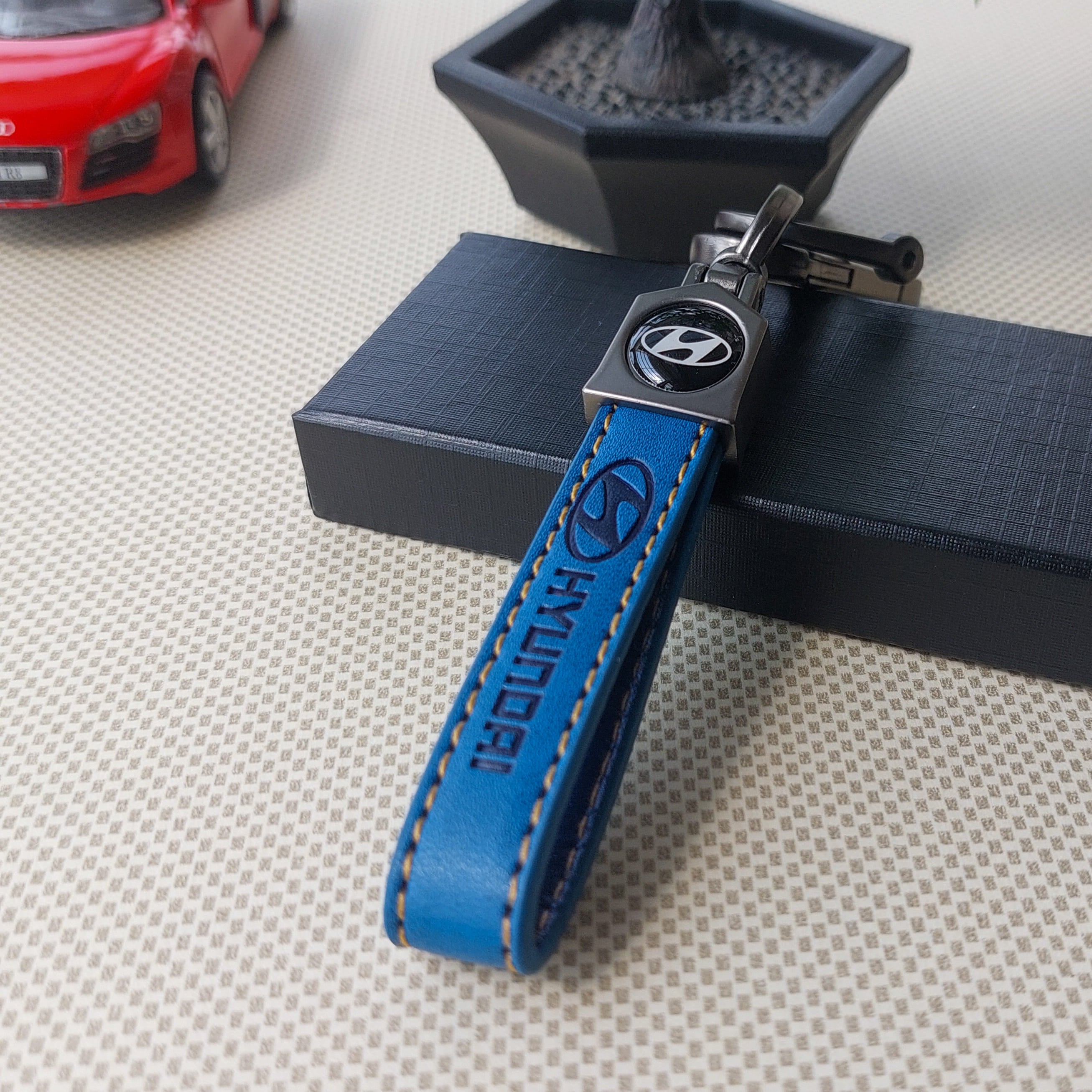 Hyundai Car Logo Leather Keychains – Ink N Ivory