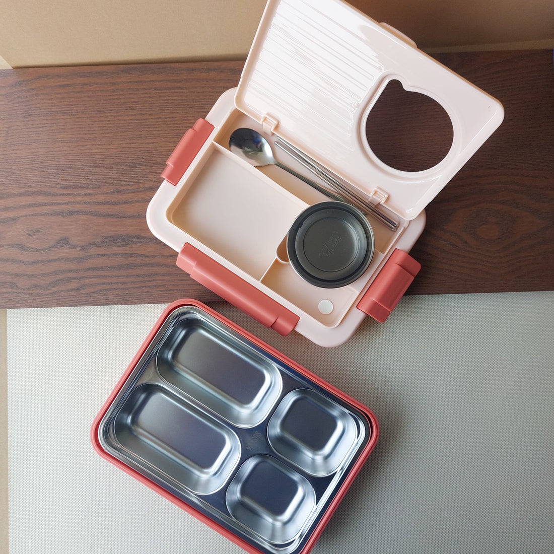 IQIX Lunch Boxes
