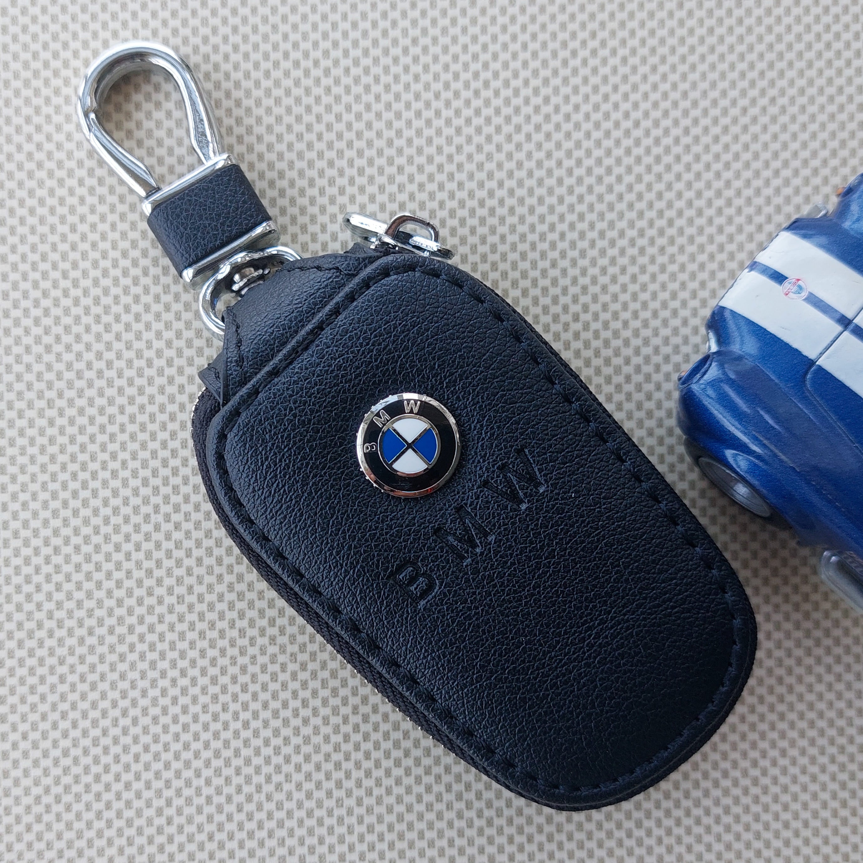 Premium Car Logo Keychains With Pouch