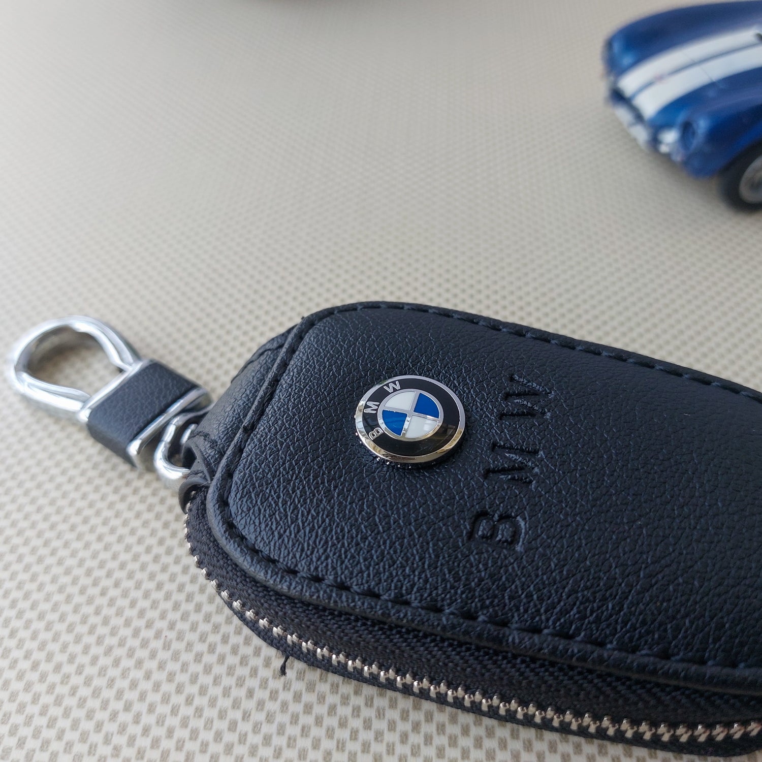 Premium Car Logo Keychains With Pouch