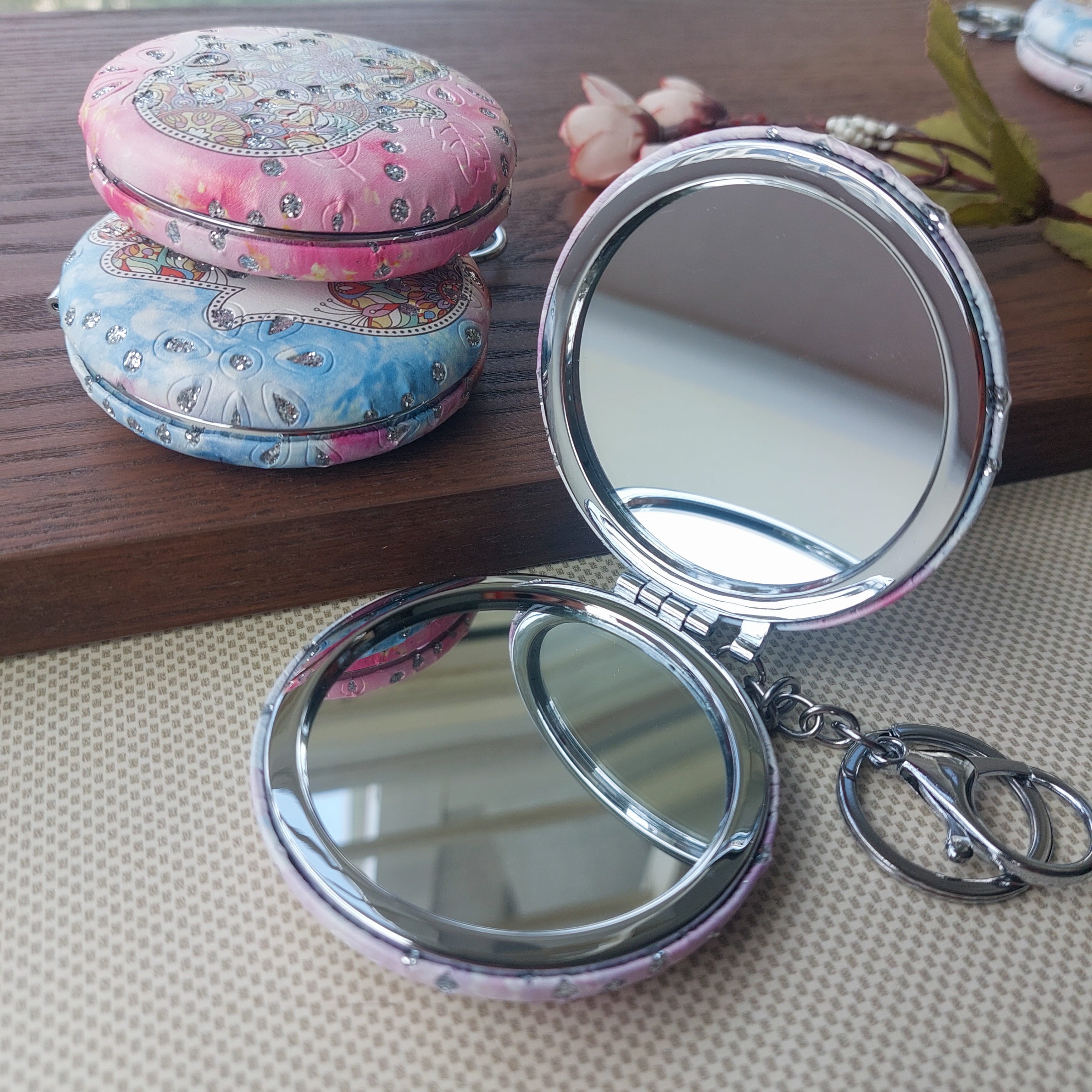 Intricate Design Pocket Mirror Keychains