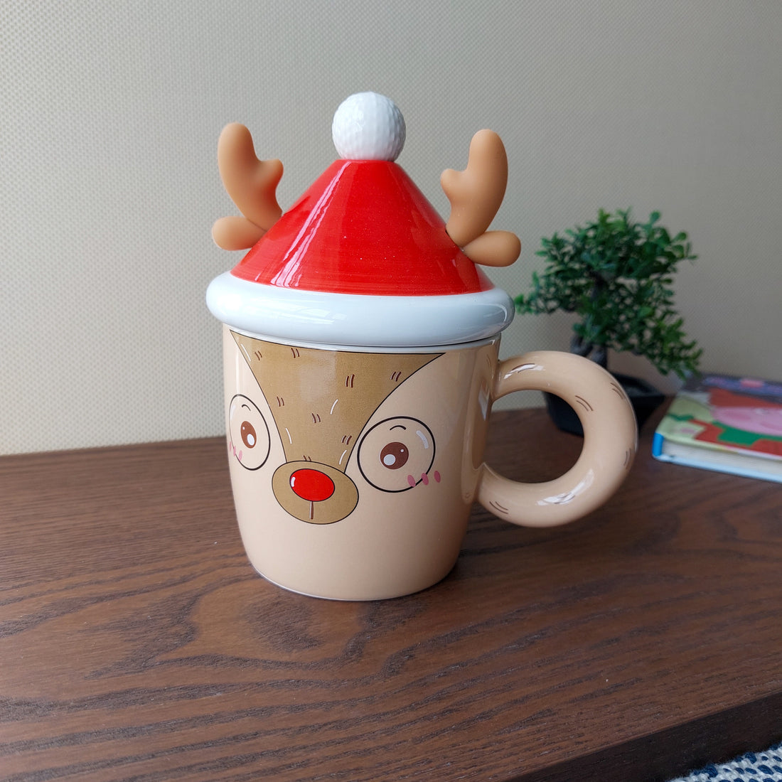 Reindeer Xmas Mugs With Lid and Spoon