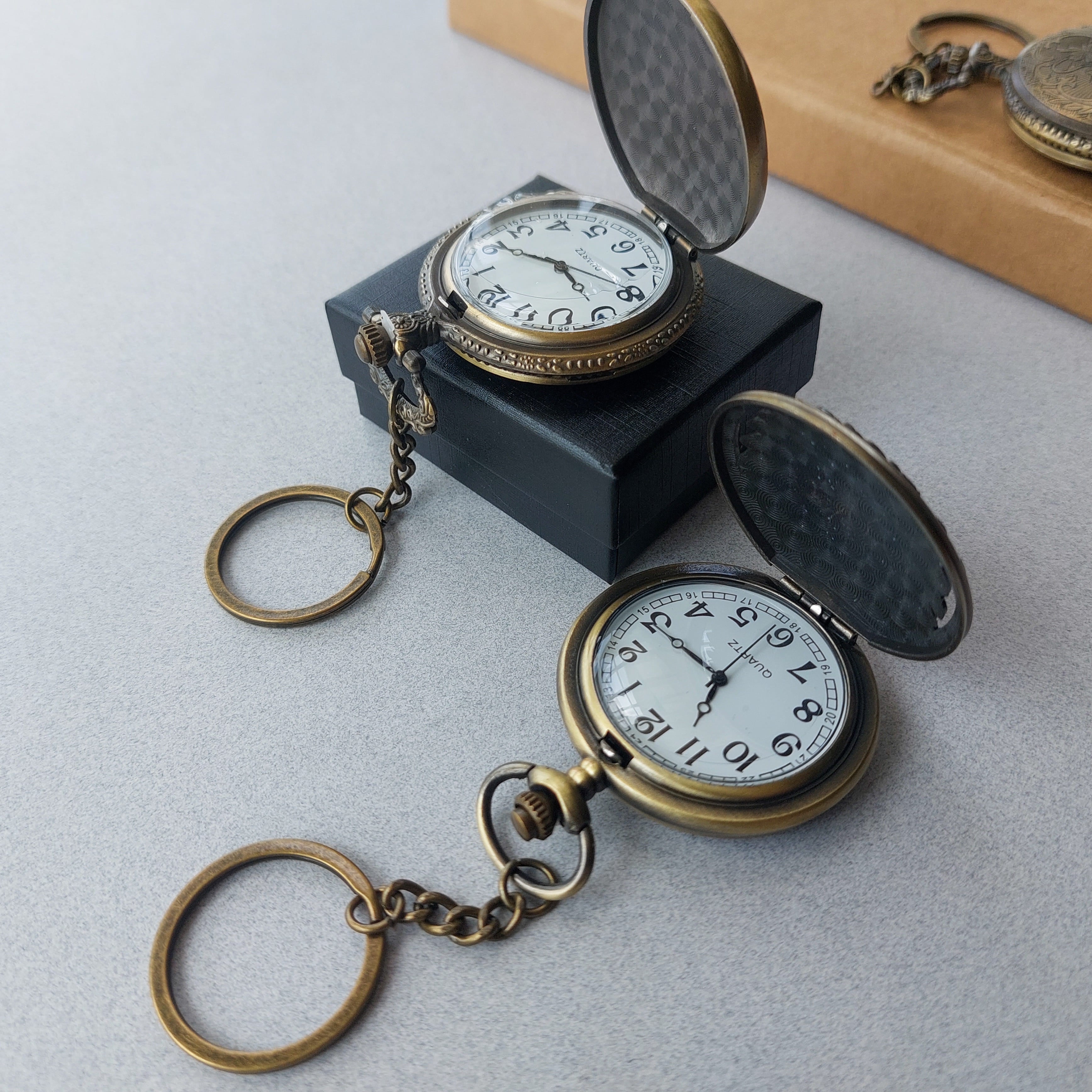 Vintage Series Pocket Watch Keychains