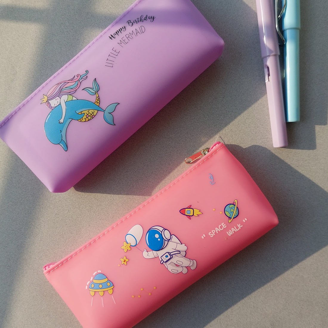 Silicon Compass Color Pouches