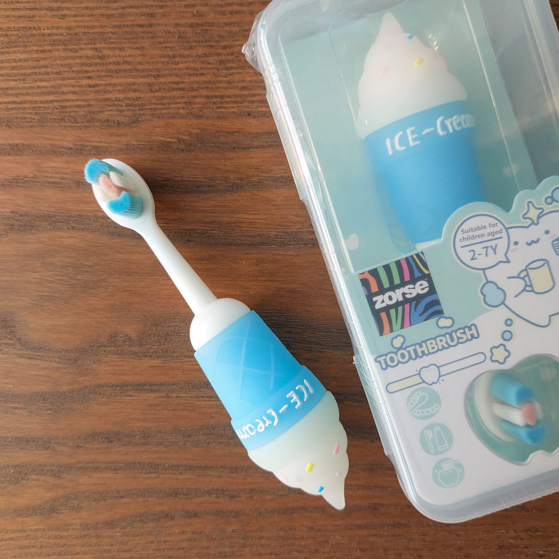 Trendy Toothbrushes With Plastic Box