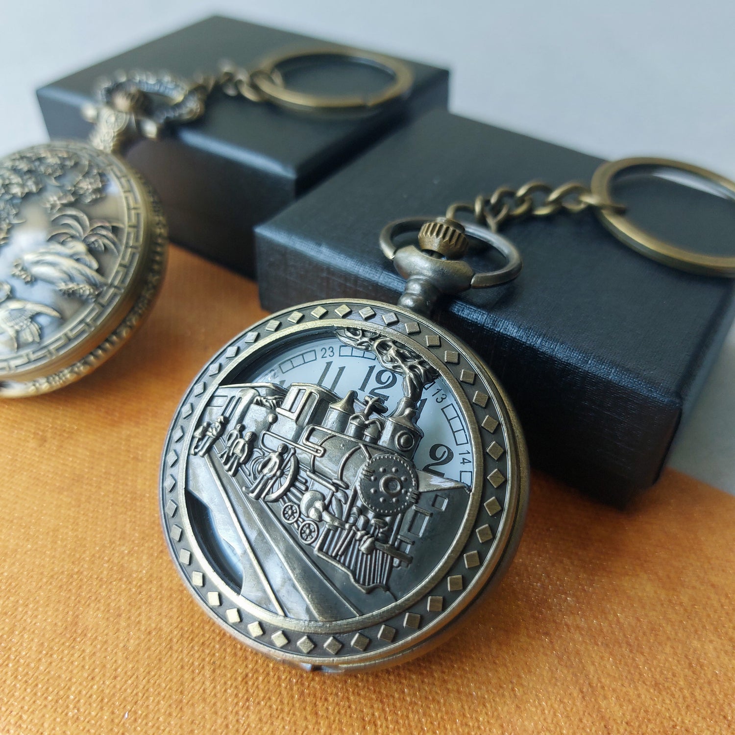 Vintage Series Pocket Watch Keychains